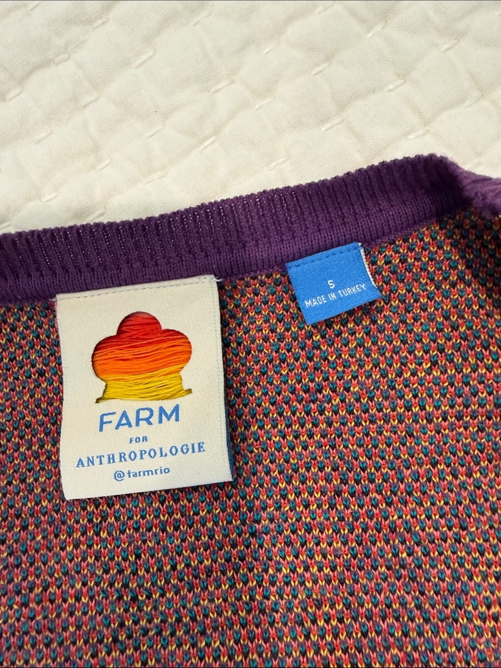 Farm Rio sweater - Picture 2 of 3